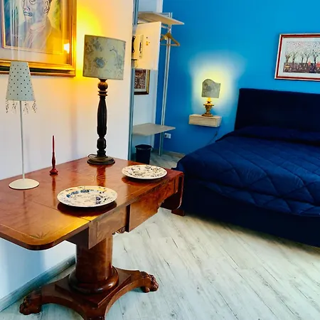 Bed and Breakfast La Maison Del Sole 2*