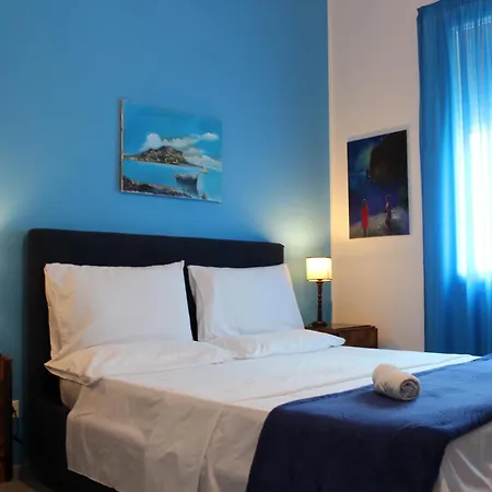 La Maison Del Sole Bed & Breakfast 4*